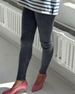 Cashmere Ribbed Leggings - Charcoal