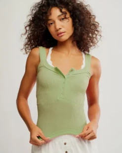 Clean Slate Henley - Winter Pear