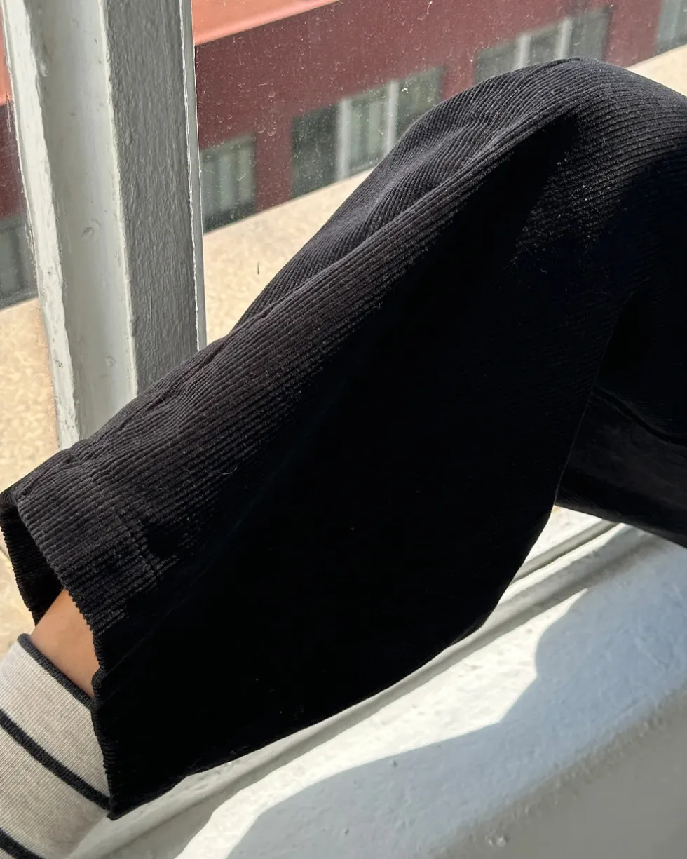 Corduroy Arc Pants - Black