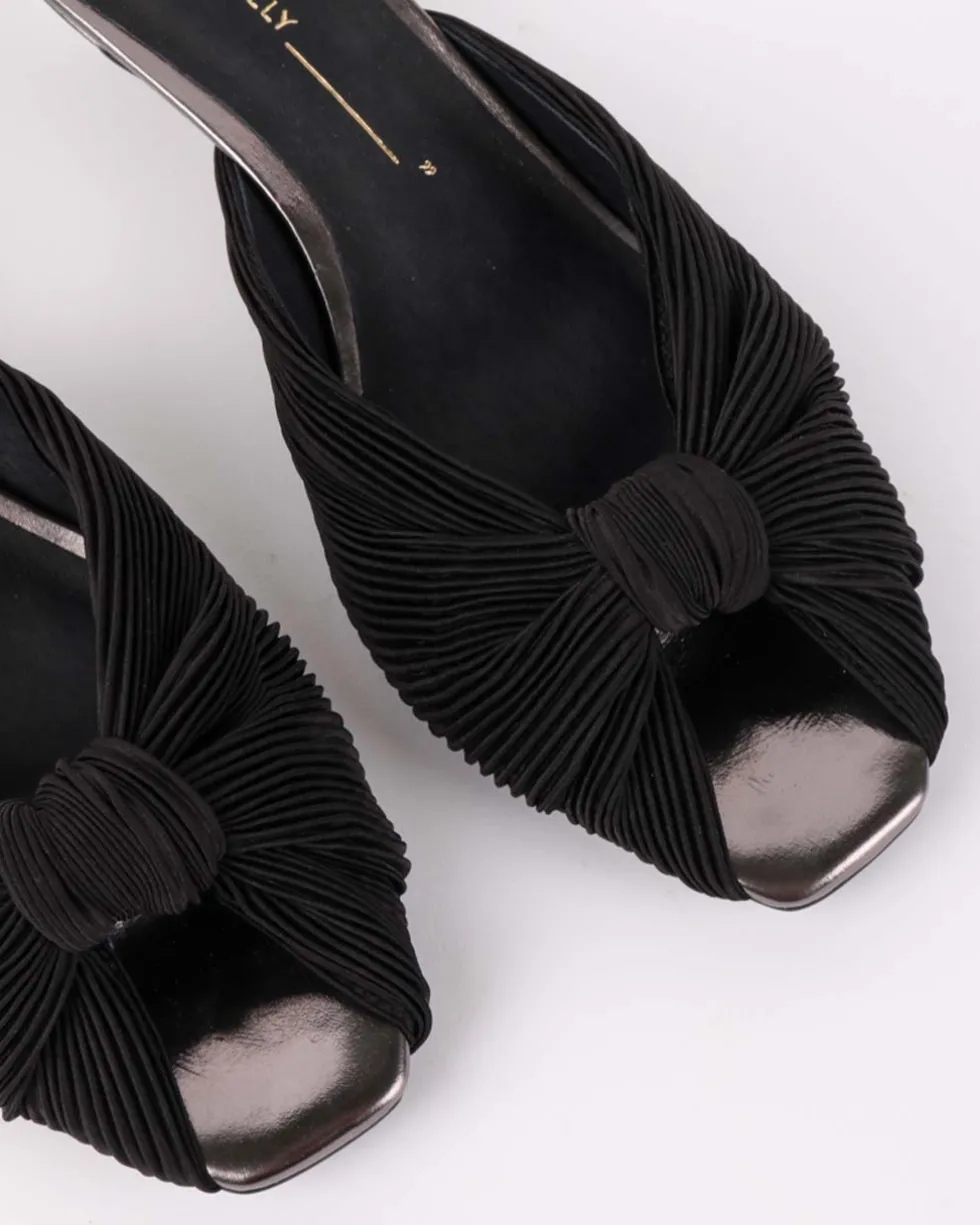 Curfew Kitten Heel - Black