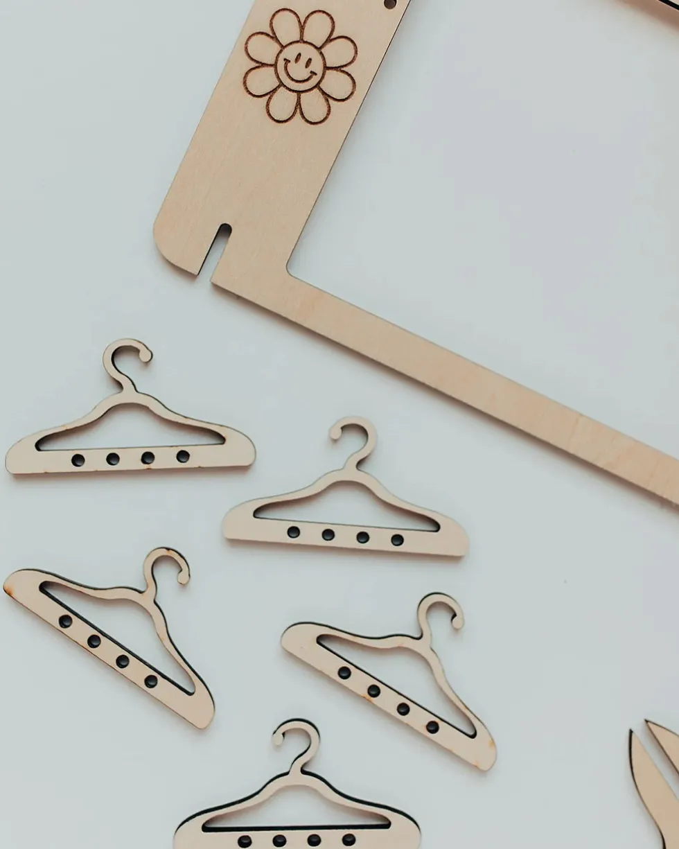 Eco-Friendly Earring Holder