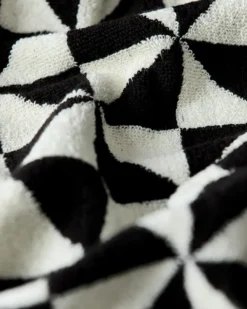 Gatsby Bath Towel - Black