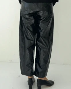 Liquid Nylon Arc Pants - Lacquer Black