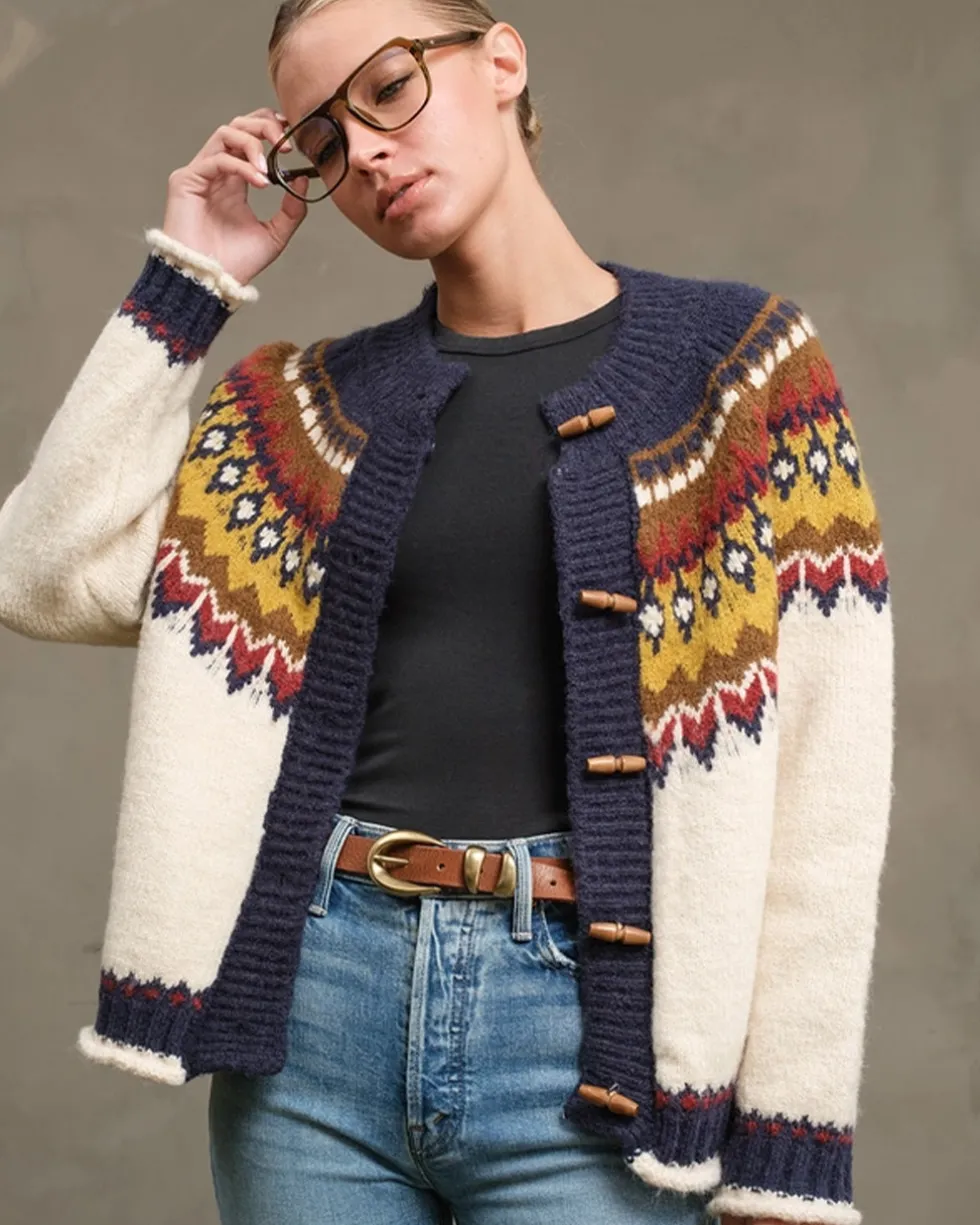 Nordic Pattern Toggle Knit Cardigan