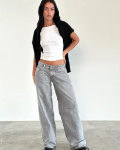 Roomy Extra Wide Low Rise Jeans - Grey Wash