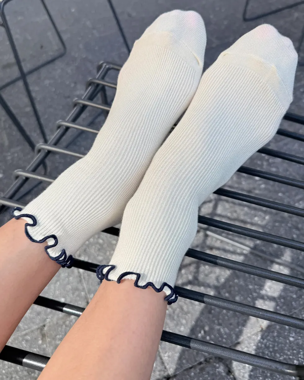 The Petite Ruffled Modal Socks - Soft White + Navy